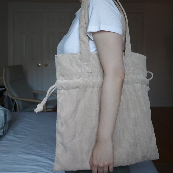 Corduroy Drawstring Shoulder Tote Bag (Beige) - LIKE NEW - Picture 3 of 4